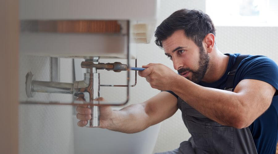 Sink faucet replacement in Newark, AR